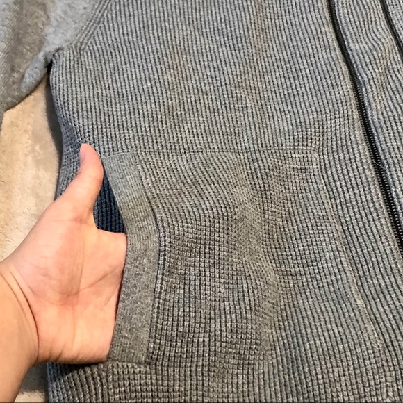 Men’s Banana Republic Light Grey Sweater Jacket - Picture 4 of 14